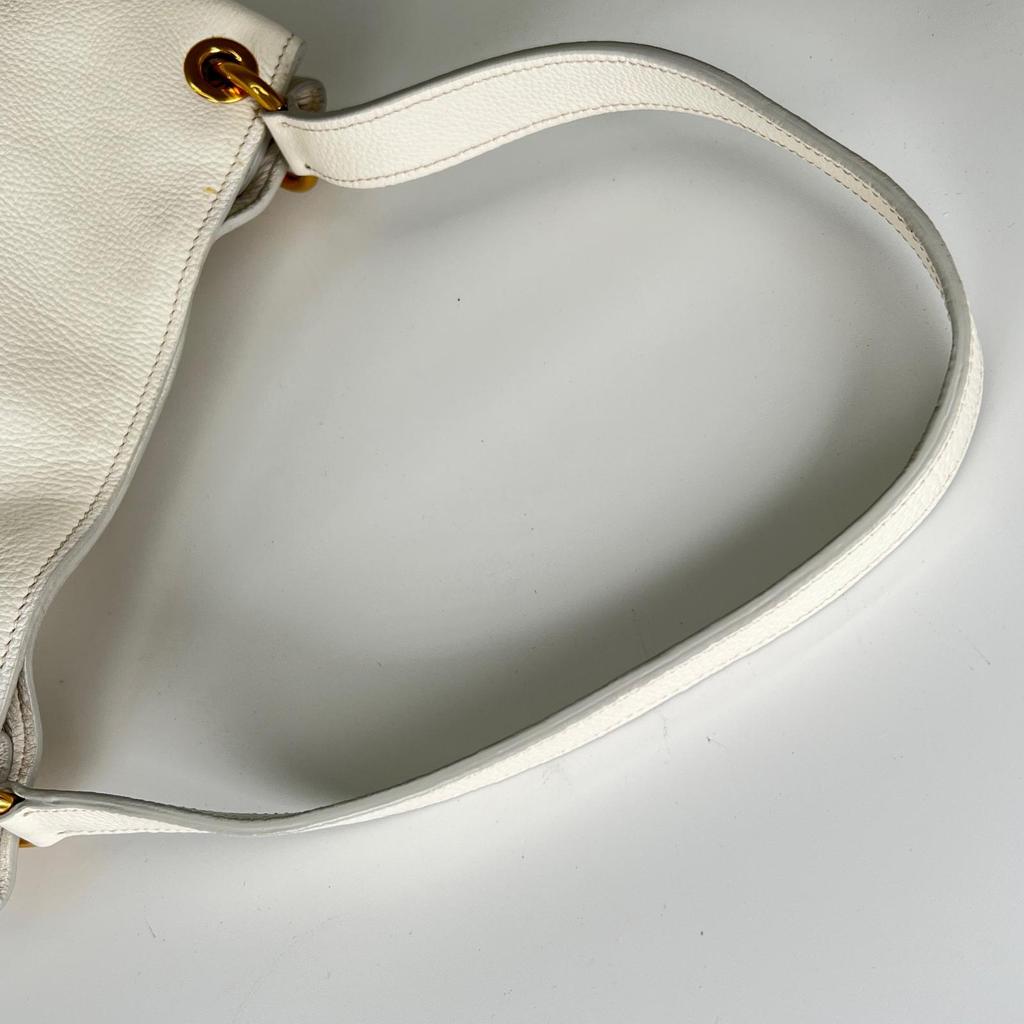 MIUMIU 5BC001 Shoulder Bag white Women used