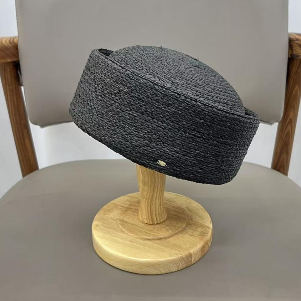 Exportqualität Raffia Britischer Süßigkeiten-Zylinder Damen-Kuppel Mode Hohes Gefühl Handgewebtes Barett Trend