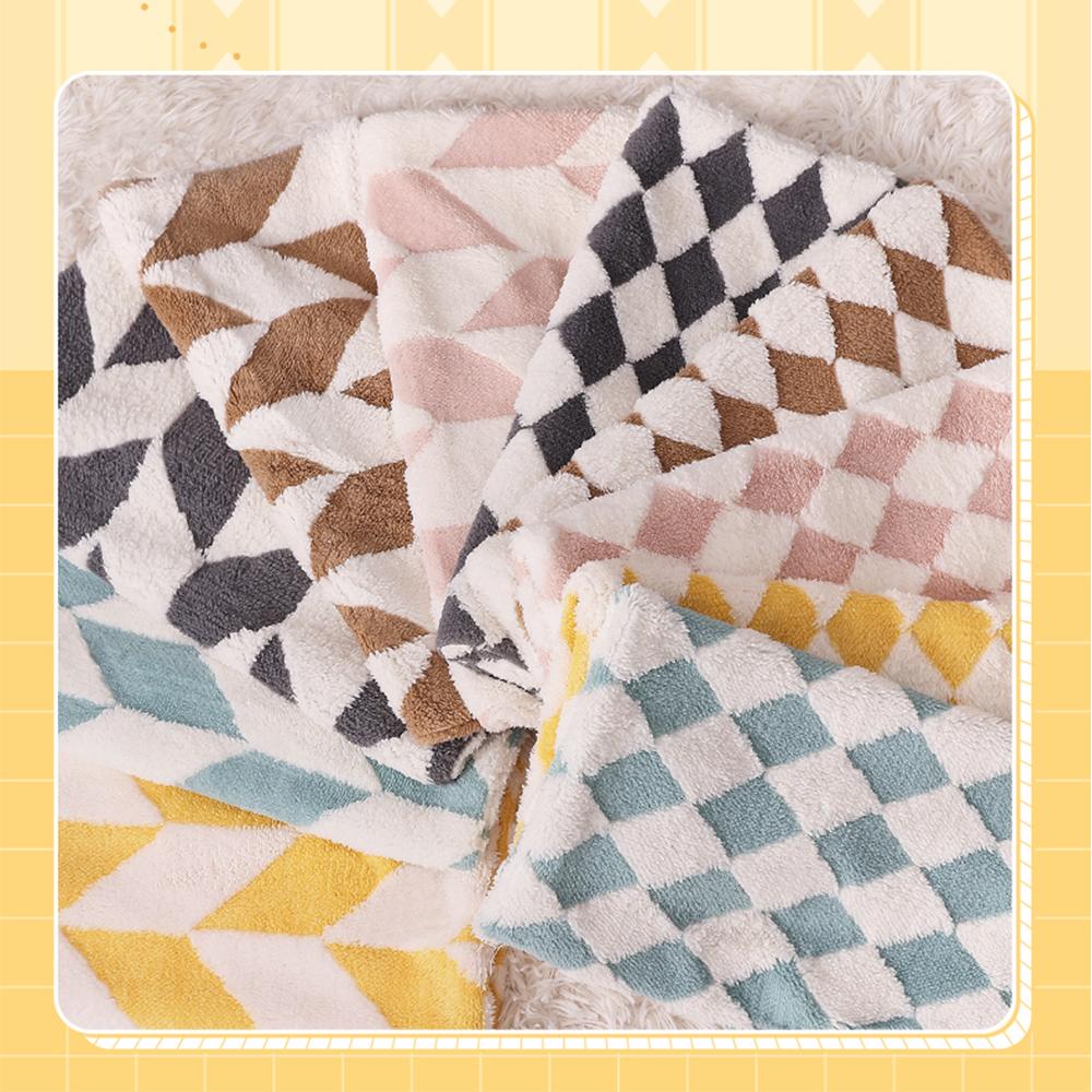 1 szt. Geometryczna pikowana miękka pluszowa poszewka na poduszkę do salonu, sofy, biura, zagłówka, samochodu 18*18 cali