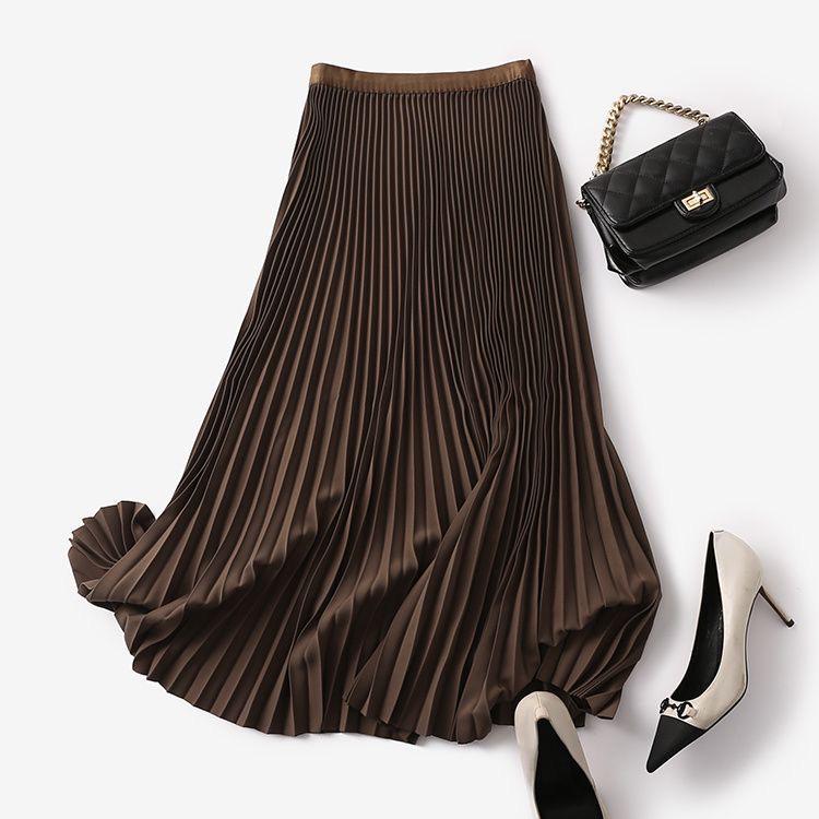 Autumn High-Waisted Pleated Midi Skirt: Slimming, Comfortable, Solid Color, Versatile, Casual, and Age-Reducing.