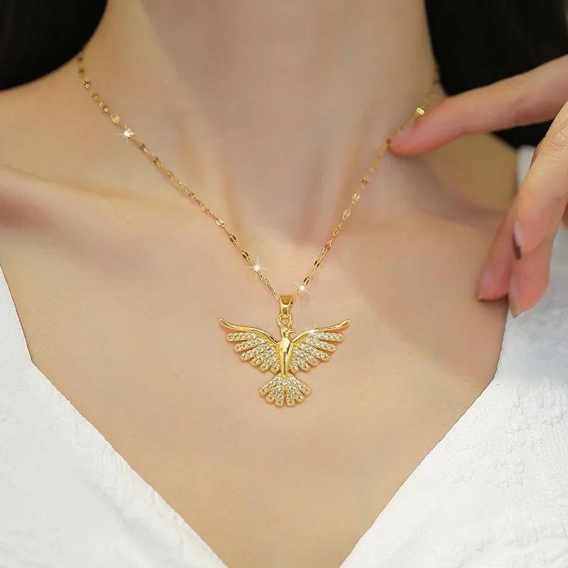 Fashionable Phoenix Stainless Steel Necklace with Synthetic Zirconia & Copper Inlay – Personality Pendant, Versatile Gold Plated Jewelry for Women