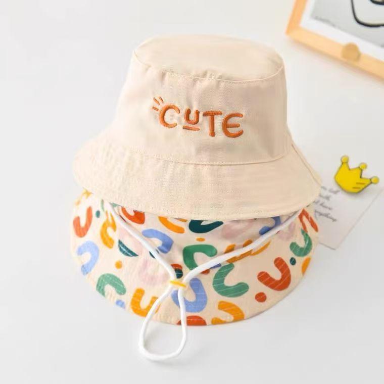 Children's Double-Sided Bucket Hat - Cute, Versatile Sun Hat for Boys & Girls, Perfect for Summer, Spring, and Autumn.