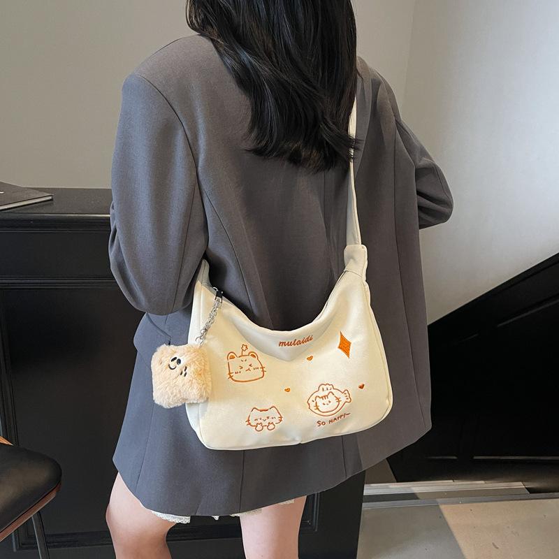 Large Capacity Bag Women's 2025 New Fashion Simple Niche Design Shoulder Messenger Bag Commuter Dumpling Bag
