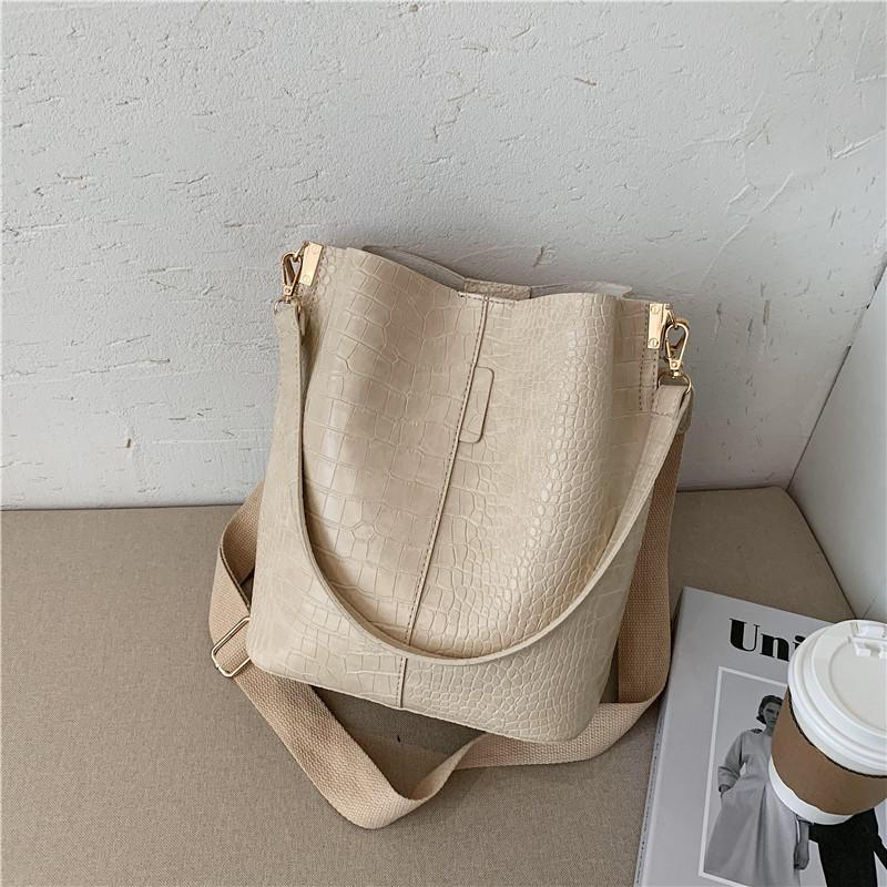 2023 New Stylish Cross-border Fashion Shoulder Bag Street Trend Pu Material Bucket Shape