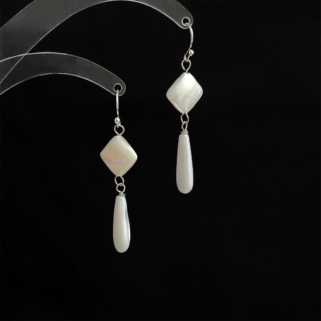 Элегантные китайские серьги-кисточки в форме капли из морских ракушек: Высококлассный древний стиль