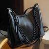 2025 summer new fashion versatile chain shoulder women's bag niche design high-end tote bucket messenger bag