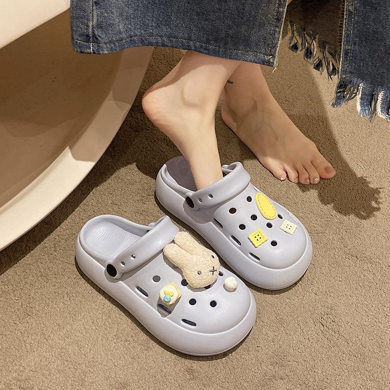 Thick-soled hole shoes women's 2025 new summer outer wear bag head cool slippers women's non-slip cute cartoon one-pedal slippers