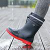 Mode neue rutschfeste und wasserdichte Port-Kurzschaft-Regenschuhe Plateau-Überschuhe Thermische Gummistiefel Herren