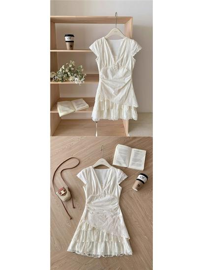 French Retro Lace Embroidered Summer Dress - Women's Slimming Waist-Cinched Two-Piece Style
