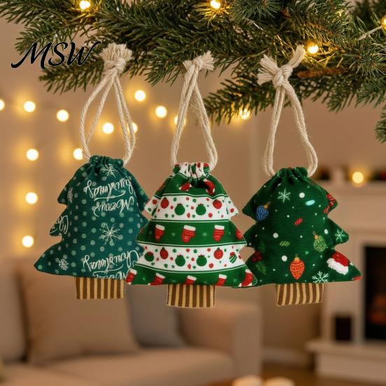 Small Gift Packaging Christmas Tree Shaped Bags with Drawstring, Reusable Holiday Fabric Bags, Drawstring Storage Pouches Winter Goodie for