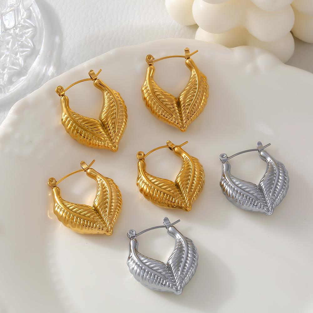 18k Gold PVD Titanium Leaf Patchwork Heart Stud Earrings