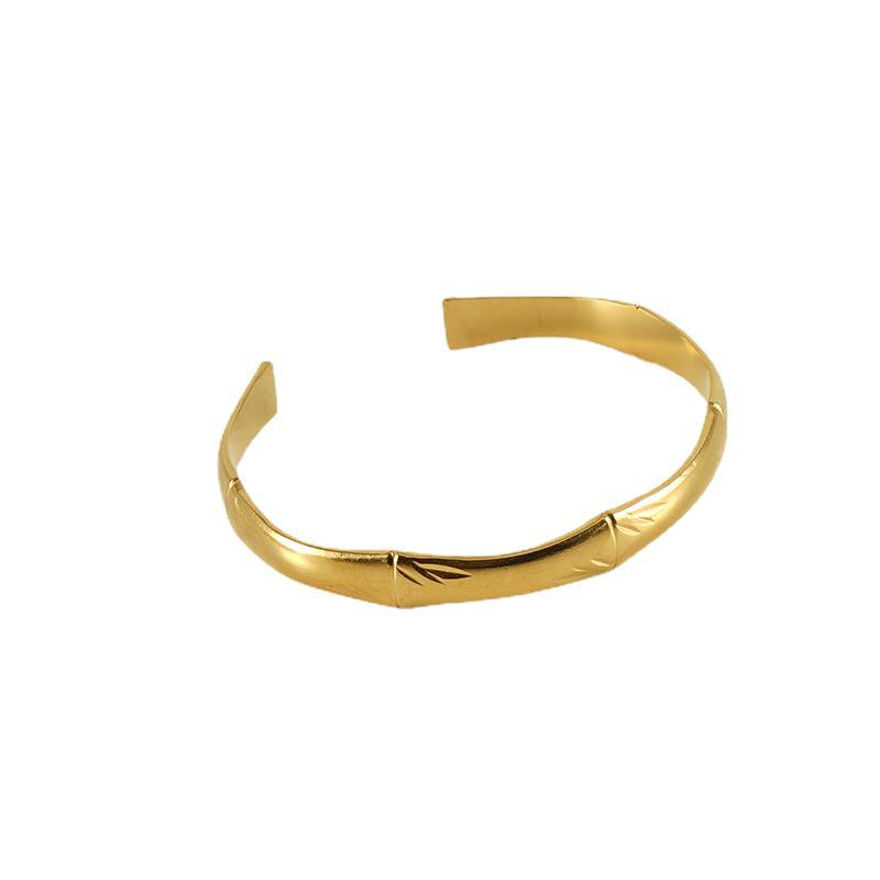 European & American Fashion Stainless Steel C-Shaped 18K Gold Adjustable Open Bangle for Women