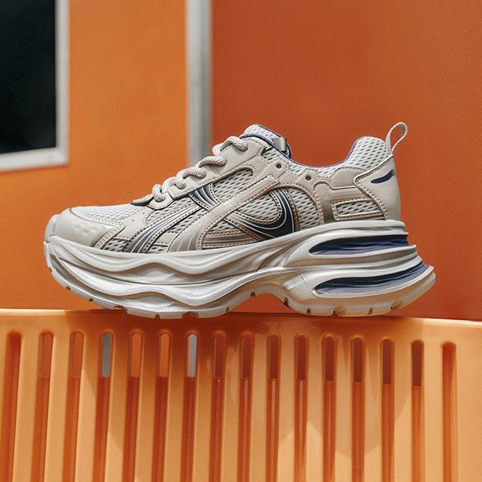 2025 autumn new leather thick-soled ins mesh dad shoes women's lightweight height increase breathable thin leisure sports