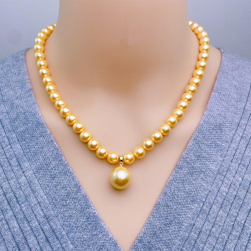 Elegancki Biały Perłowy Naszyjnik Choker z Wisiorkiem w Kształcie Łzy - Klasyczna Biżuteria Ślubna dla Kobiet