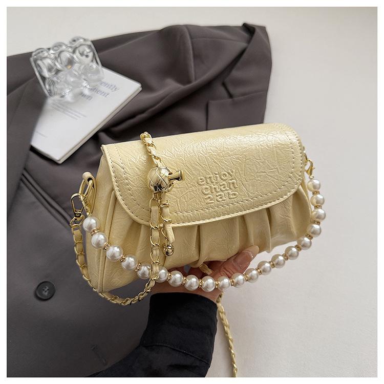 Niche Design Popular Bag Women's 2025 New Fashion Pearl Portable Shoulder Underarm Bag Pleated Chain Messenger Bag