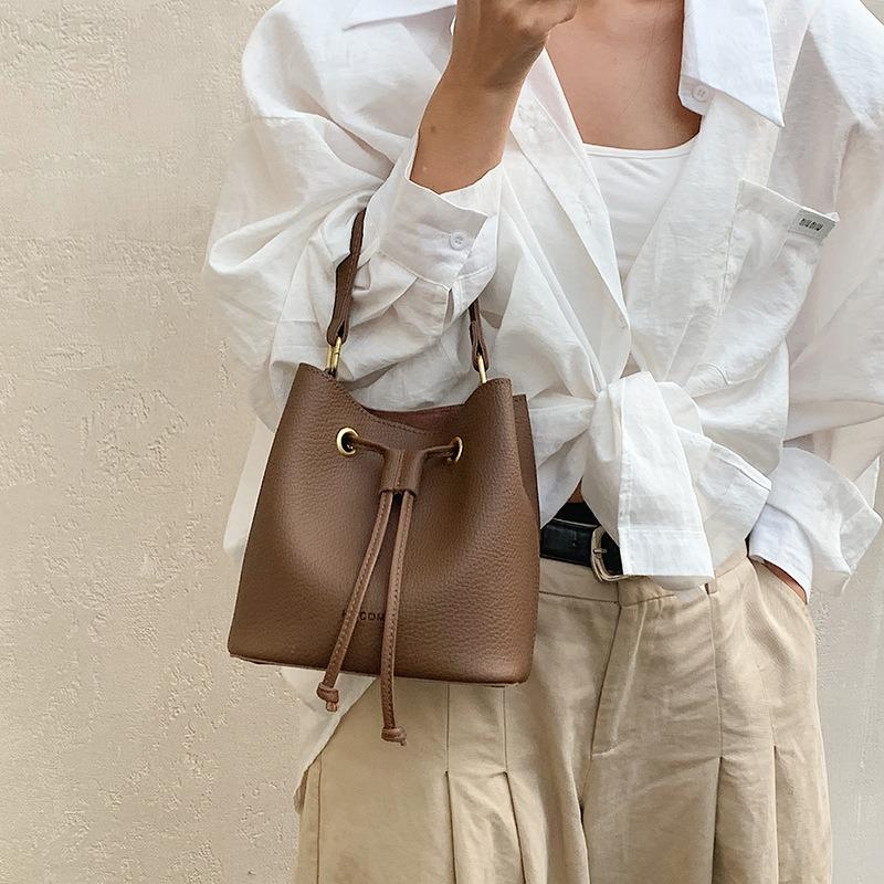 Drawstring Bucket Bag, Woman and Mother Bag, New Fashionable Versatile Single Shoulder Messenger Bag, Casual Underarm Bag