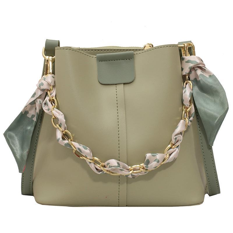 Vysoce kvalitní texturovaná malá taška pro ženy, letní crossbody taška, niche řetízková kabelka do ruky