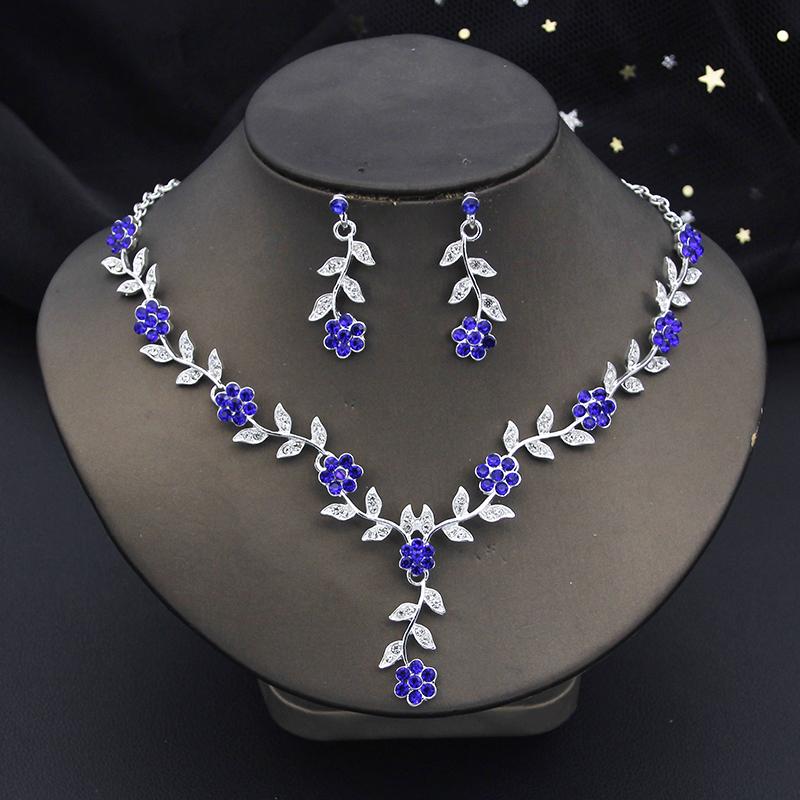 

Роскошные комплекты ювелирных изделий невесты со стразами для женщин, цветочные колье, серьги, свадебное платье, свадебные комплекты ожерелий, мода