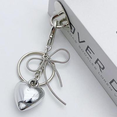 Y2K Bowknot Big Heart Schlüsselanhänger Schleife Schlüsselanhänger für Frauen Mädchen Freundschaftsgeschenk Auto Handtasche Dekoration
