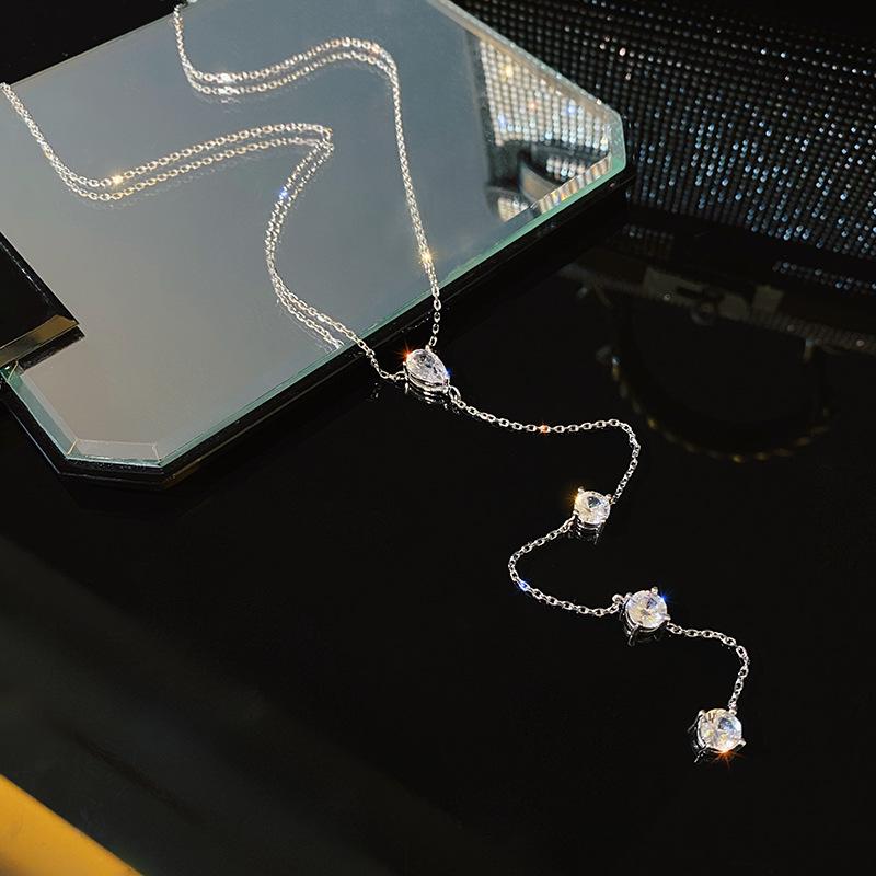 Elegant Waterdrop Zircon Necklace - Luxury Clavicle Jewelry for Women