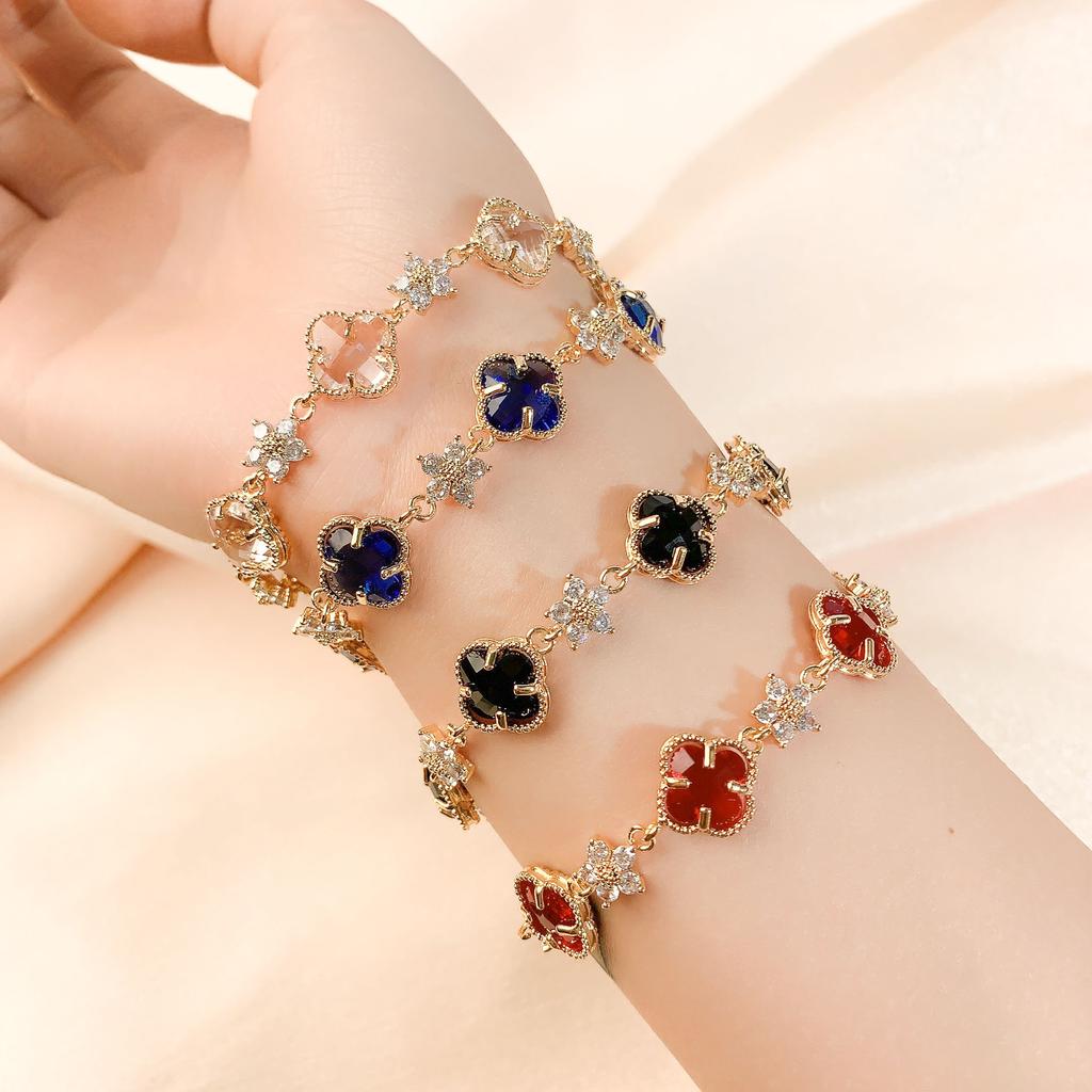 Armband verliert nicht die Farbe weibliches vierblättriges Kleeblatt neuer Zirkonia-Handschmuck leichtes luxuriöses doppelseitiges einfaches High-Level-Gefühlsarmband