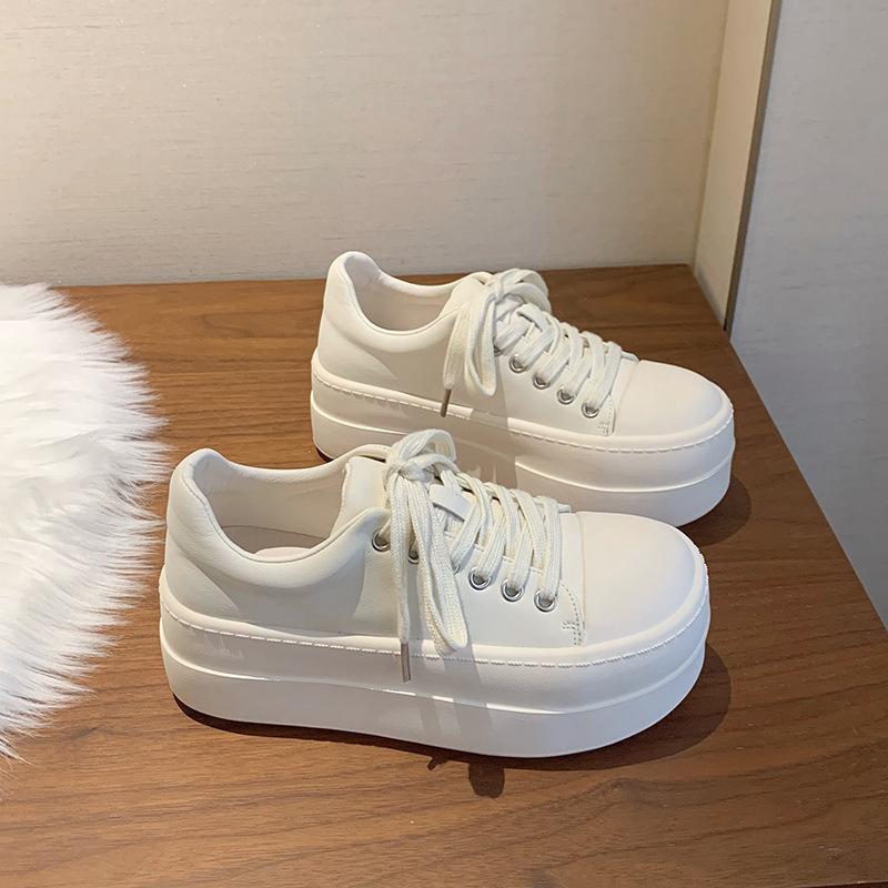 

Super fire leather thick-soled little white shoes women s spring and summer new muffin baseplate shoes lightweight casual shoes breathable 35