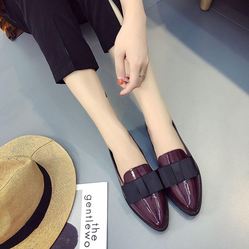 New Women's Loafers Bow Decor Pointed Toe Flat Shoes for Women Patent Leather Shallow Mouth Commuter Daily Casual Shoes