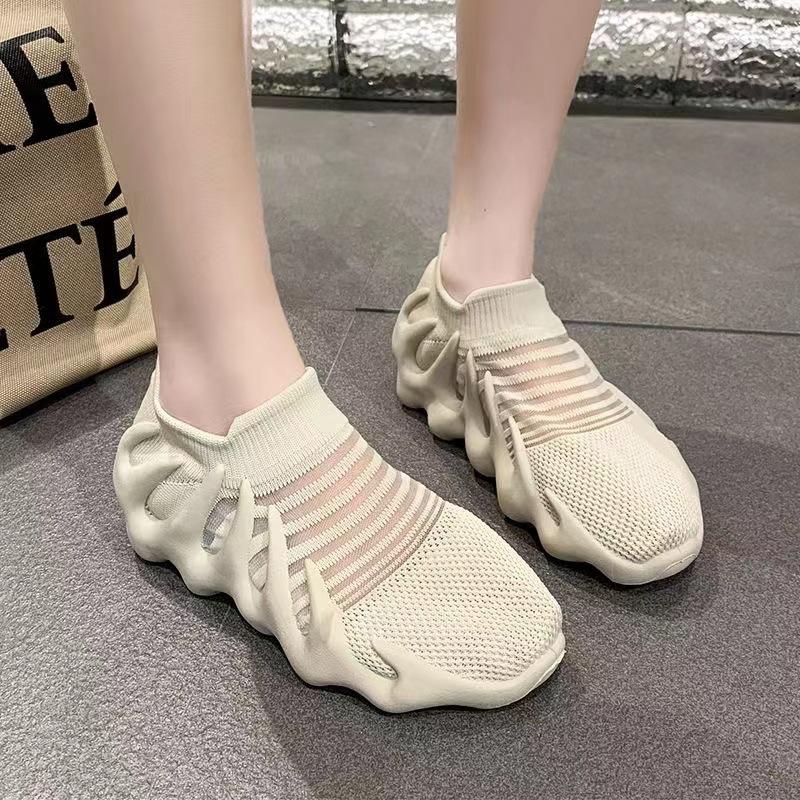 Octopus Coconut Shoes Women's Campus Summer New Mesh Thin Breathable Volcano Running Sports Shoes