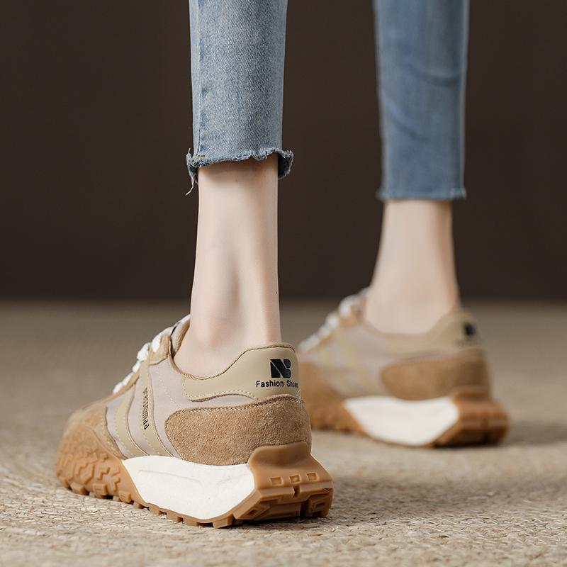 

Retro small waist waffle Forrest Gump shoes women s 2025 autumn and winter new popular dad shoes velvet sports moral training women s shoes 40