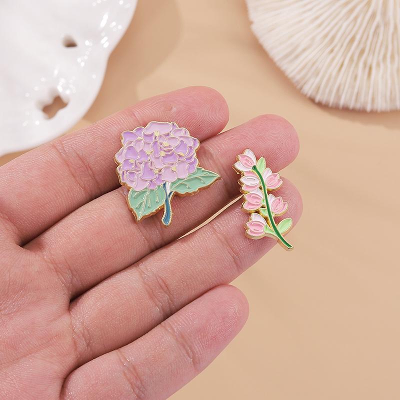 Month Flowers Enamel Pins Iris Lily Hydrangea Peach Blossom Brooch Lapel Badge Cartoon Plant Jewelry Gift for Kids Friends