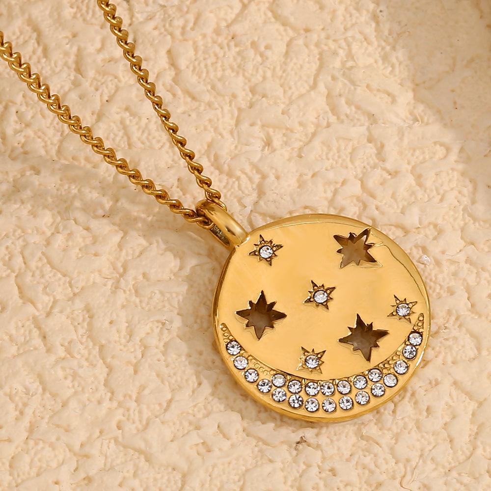 Retro Fashion Personality Pendant Unisex European American Niche Minimalist Creative Necklace 18K Gold Sun And Moon Accessories