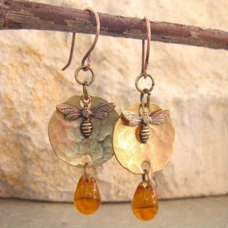 

Retro Fashion Creative Women s Hot-Selling Earrings: European & American Style