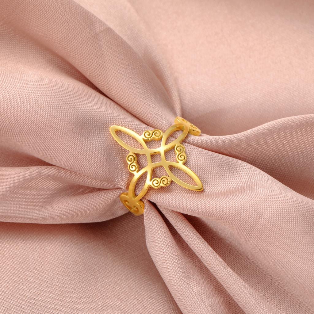 Stainless Steel Women'S Retro Witch Knot Ring Hollowed Out Celtic Knot Amulet Good Luck Symbol Couple Jewelry Holiday Gift