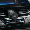 Car mobile phone holder magnetic gps holder air vent mount stand bracket phone clip for Toyota CHR CH-R 2018 2019 2020 2021
