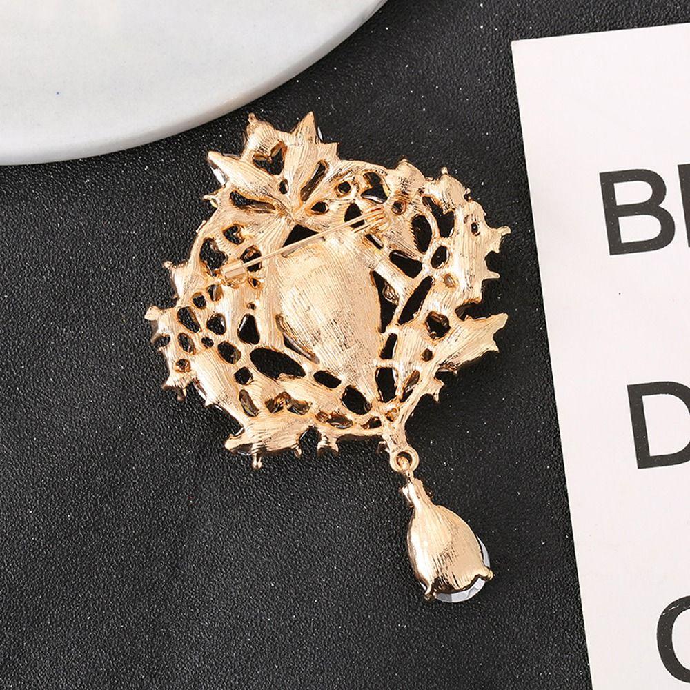 Rhinestone Flower Zinc Zinc Alloy Crystal Fashion Jewelry Korean Style Brooch Clothing Accessory Women Brooch