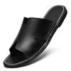 Sandale din piele antiderapante pentru bărbați: Flip-flops la modă în stil coreean pentru îmbrăcămintea de plajă de vară