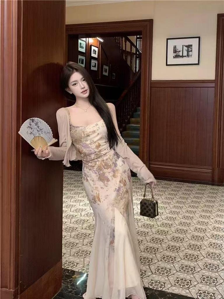Women's Summer Floral Spaghetti Strap Bodycon Dress with Slimming Waist - Chinese Style