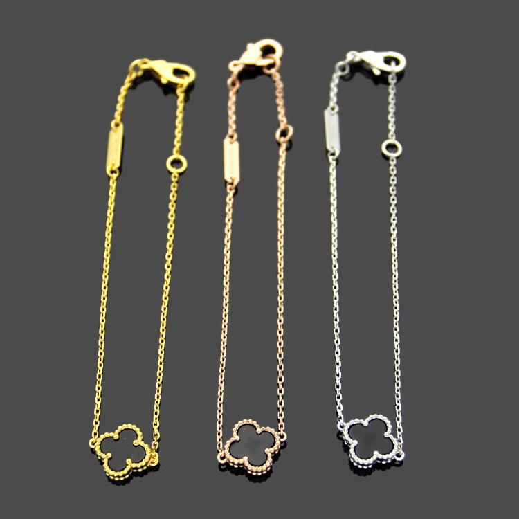 

Four-leaf Clover Single Flower Bracelet 18K Natural Red Chalcedony and White Mother-of-pearl All-match Women s Necklace Rose Gold чёрный