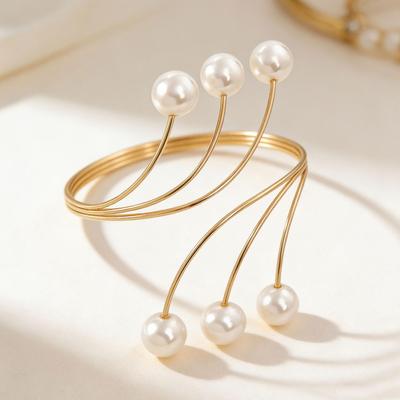 Metal Adjustable Open Pearl Baroque Style Bracelet for Bride