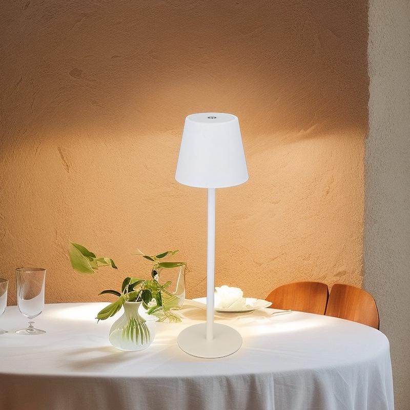 Minimalist Eye Protection Night Light: Creative Atmosphere Table Lamp for Bar, Restaurant, or Study