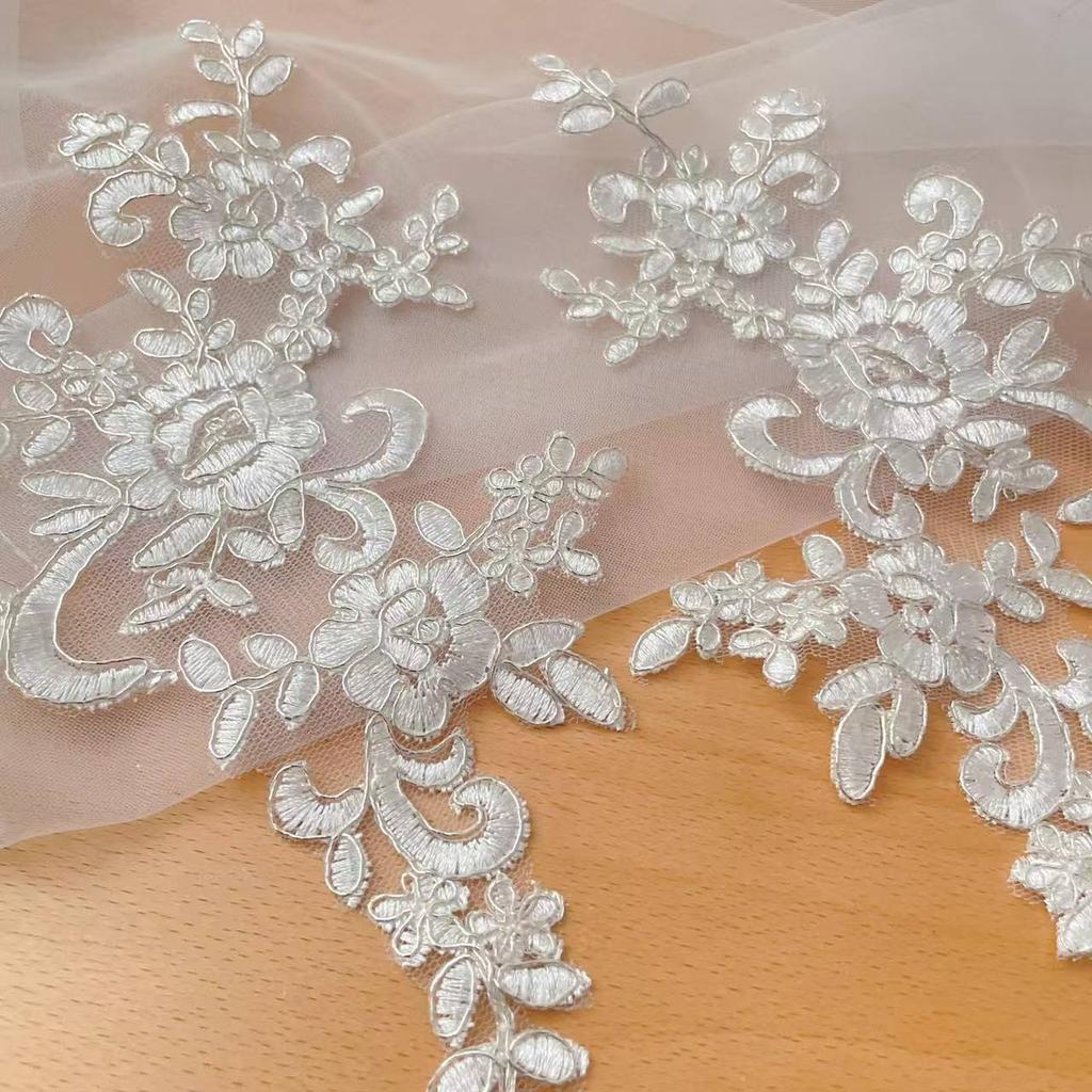 10 -20 Pcs Wedding Dress Lace Trim Patch Applique Lace Fabric DIY Bride Hair Accessory White Red Black Sew Decoration RS356