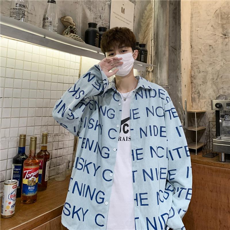 

Мужская свободная печать букв Модная рубашка Мужская корейская версия Модный Красавчик Вельвет с длинными рукавами Рубашка All-match Jacket Блузка Рубашки для мужчин