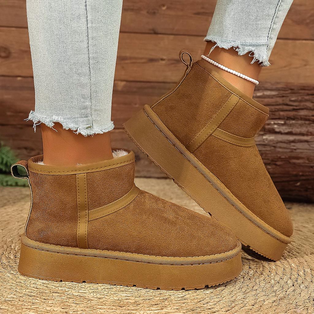 Thick-soled snow boots women's 2025 new winter velvet thickened warm short boots one-pedal sleeve Northeast large cotton shoes