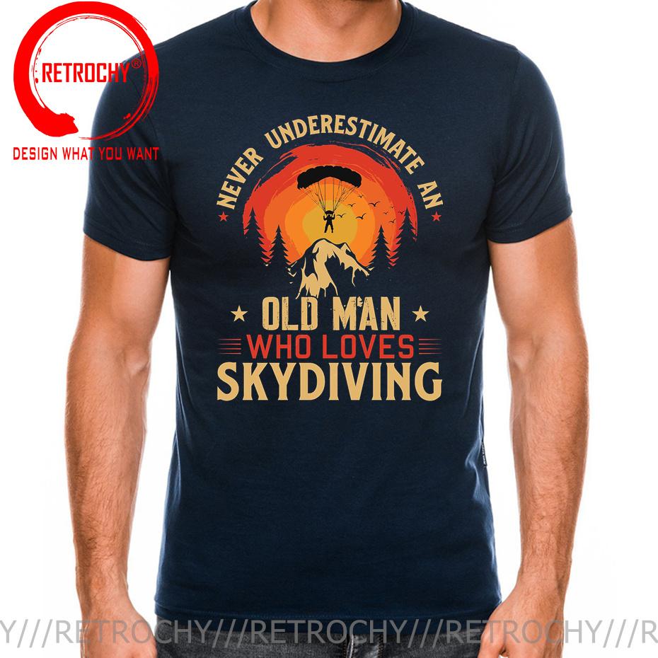 Vintage Retro Never Underestimate An Old Unisex Who Loves Skydiving T Shirt Unisex Unisex for Dad Birthday Gift Sky Diver Skydive Tshirt