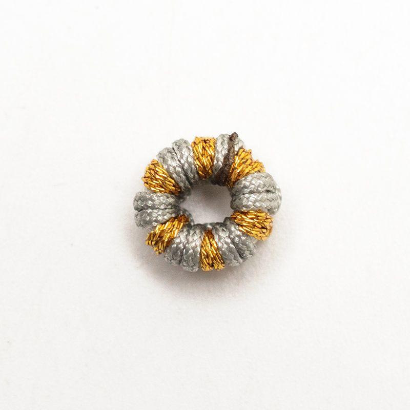 

Новый Лотос Сиденье Катушка Персиковый Цветок Пряжка Ананасовый Узел Плетеный Браслет DIY Аксессуары Маленькое Украшение Шнурок для Ношения Плетеная Веревка Аксессуары Silver Gray (five pack)