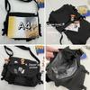 תיקי ניילון תיק כתף קיבולת גדולה תיקי Crossbody לנערות בנות גברים Harajuku שליח תיק תיקי בית ספר לסטודנטים