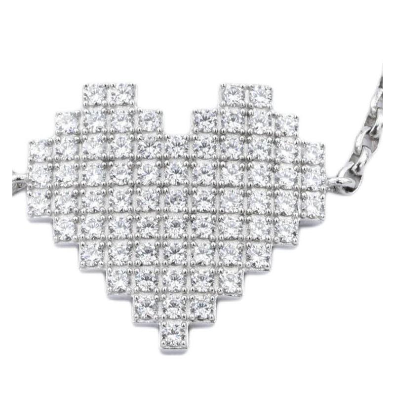 APM Monaco Heart-shaped Design, Elegant and Refined, High-end 925 Silver Bracelet, Women's Silver AB3743OX