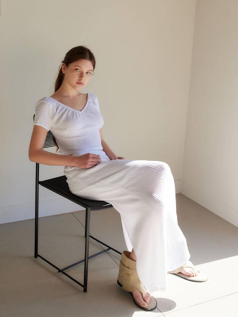 Moi Fair Rose Long Skirt / White
