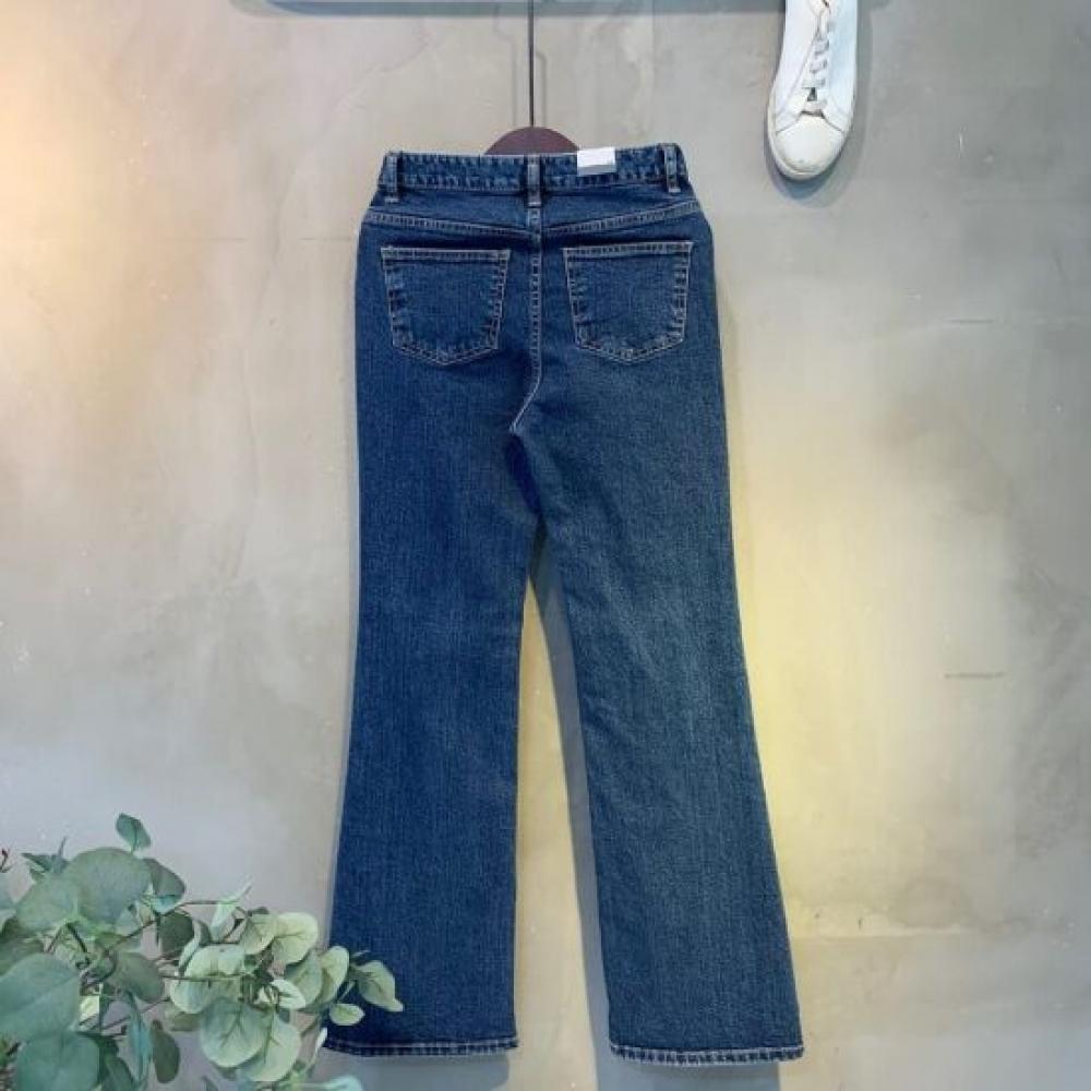 C S In The Room Hitte Span baSiC bootCut jeanS One Color
