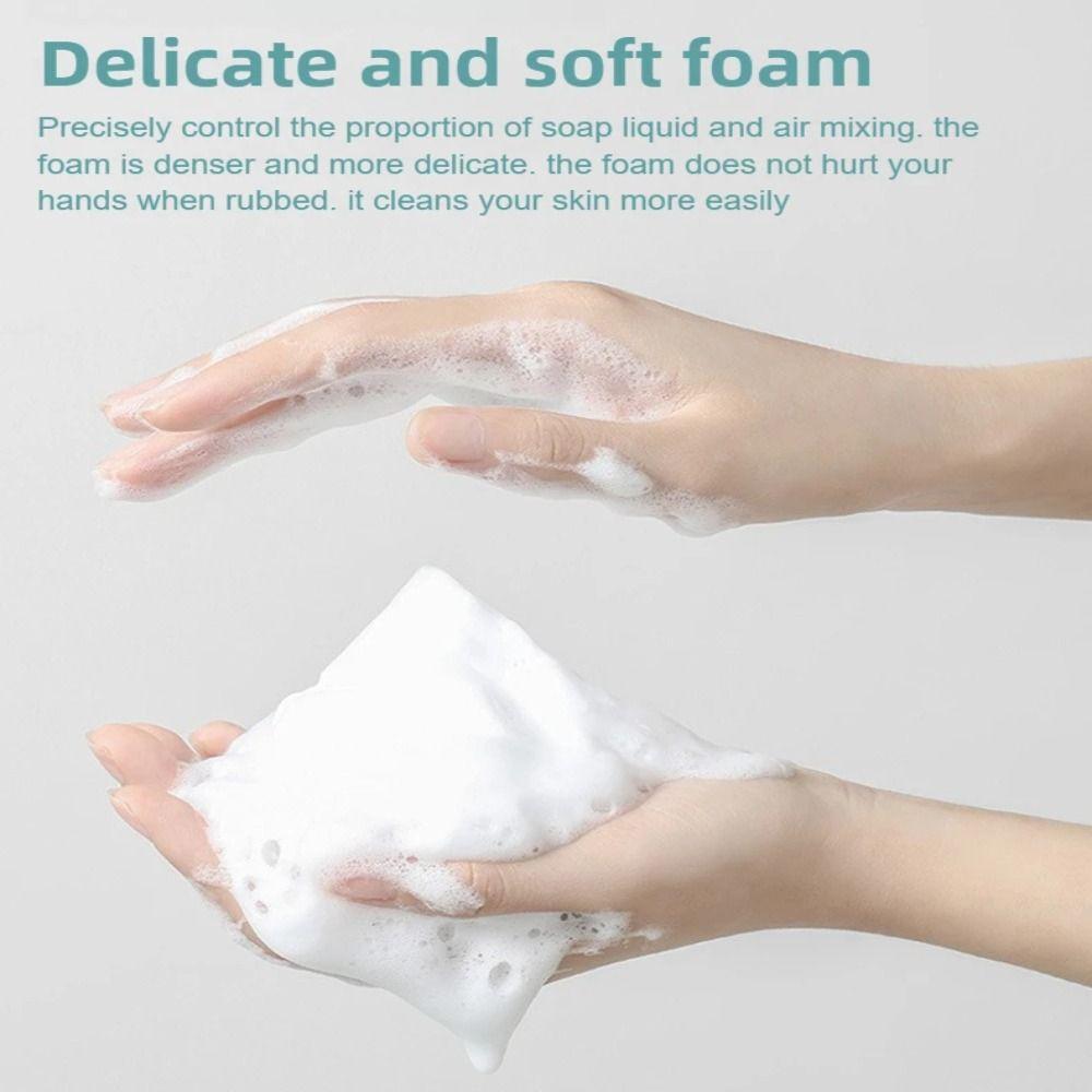 Foaming Dispenser Touchless Soap Dispenser 550ml Capacity USB Rechargeable Dispenser Hospital Use